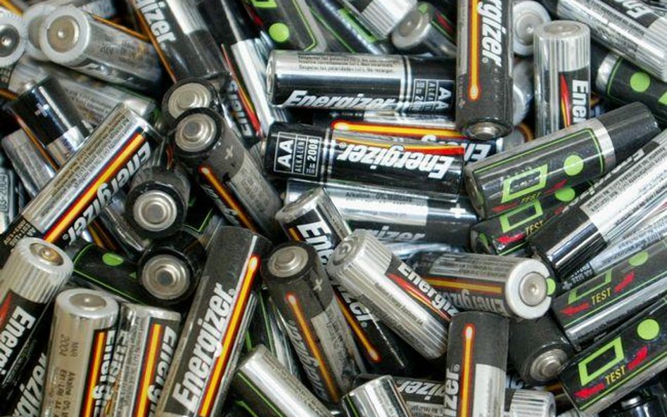 Inspekcja Ochrony Środowiska przynajmniej raz w roku skontroluje recyklerów baterii