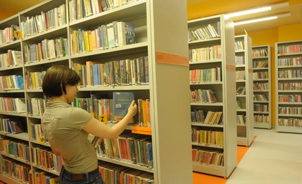 Wprowadzenie opłat w bibliotekach uderzy w czytelnictwo – twierdzą eksperci