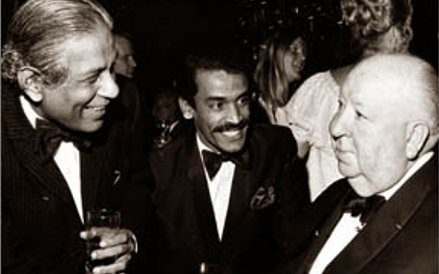 fot. Attribution-ShareAlike 3.0 Unported (CC BY-SA 3.0) Alfred Hitchcock na rozdaniu Oscarów