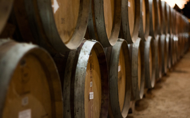 Wino półwytrawne czy półsłodkie wiele osób uważa za produkty niższej jakości od win wytrawnych.