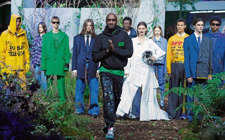 Ubrania niby zwyczajne, ale ceny już nie. Virgil Abloh całkiem zwyczajne rzeczy podnosi do rangi art