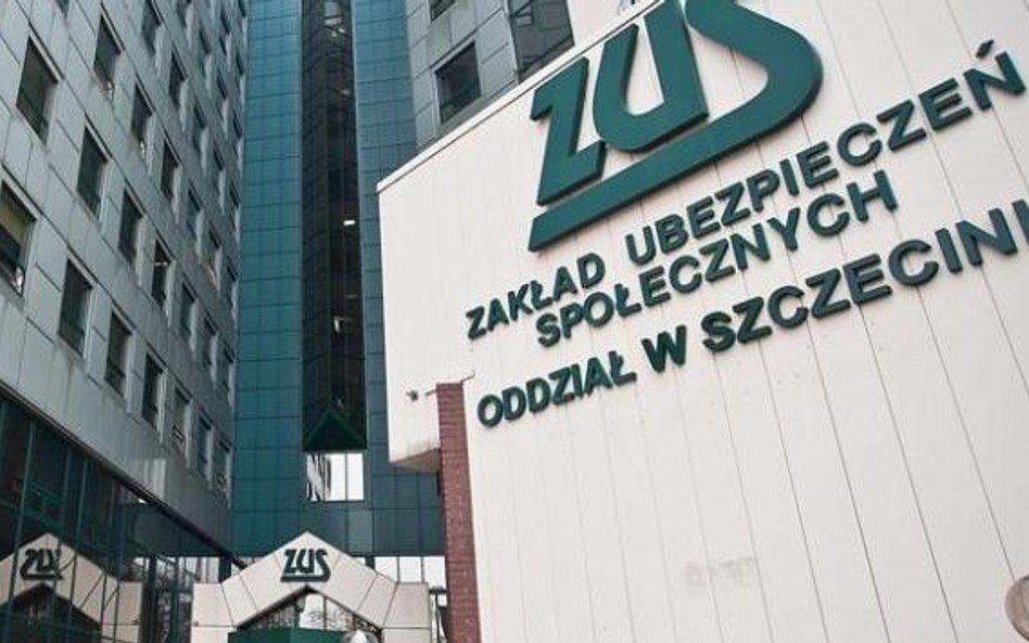 Specjaliści, menedżerowie i pracodawcy zrzucą się na ZUS