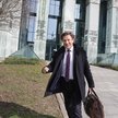 Dotychczasowy prezes Sądu Apelacyjnego w Warszawie Piotr Schab przed siedzibą sądu