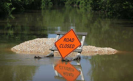 Powódź na Mississippi powoduje wzrost cen ropy naftowej