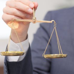 Jacek Dubois: Jak to się mogło stać, że adwokaci przygotowali prezydencki projekt reformy sądownictw