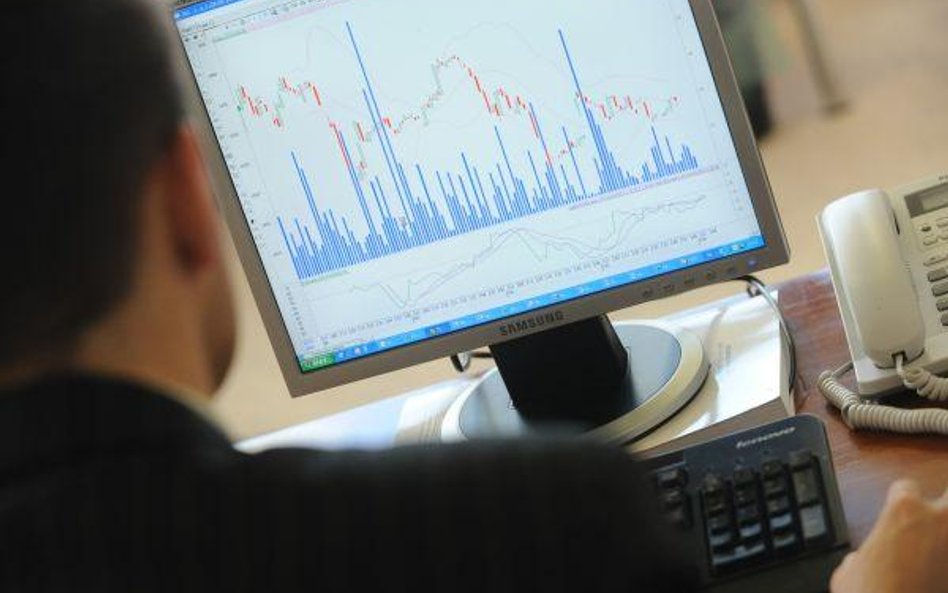 Brak licencji sprawi, że biura maklerskie czy domy inwestycyjne nie będą zobligowane do zatrudnienia