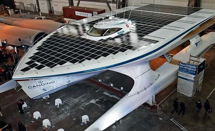 Po zakończeniu wyprawy dookoła świata „PlanetSolar” będzie służył jako statek wycieczkowy (fot: AP P