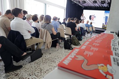 Uczestnicy programu przez najbliższe sześć miesięcy będą korzystać z intensywnego wsparcia merytoryc