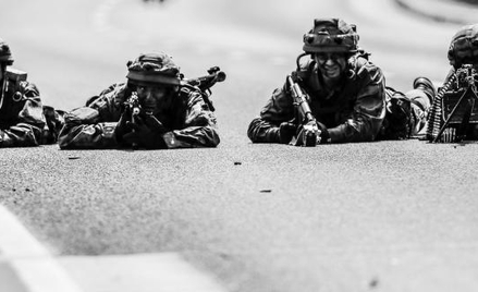 W czasie manewrów „Anakonda-16” żołnierze ćwiczyli m.in. opanowanie mostu w Toruniu