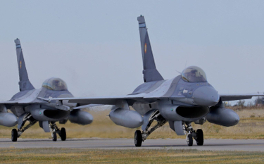 Nie wiadomo kiedy ukraińscy piloci zaczną szkolić się na F-16 w ośrodku szkolenia w Rumunii