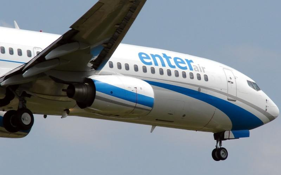 Enter Air odporny na kryzys. Nie boi się drogiego paliwa
