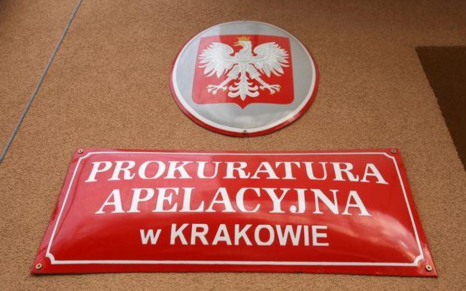 Sprzeciw wobec zamrożenia wynagrodzeń