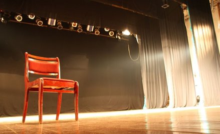 Teatr Wielki w Łodzi areną sporu władz województwa