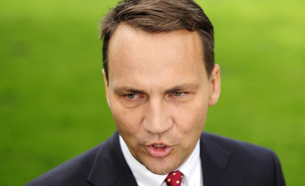 Polskie MSZ chce mieć zdjęcia satelitarne jak amerykańska armia. Za 650 tys. zł rocznie!