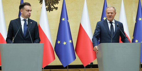 Polish government plans to strip high-revenue firms of flat-rate tax option