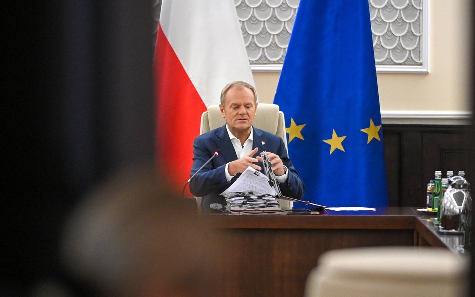 Donald Tusk podczas posiedzenia rządu