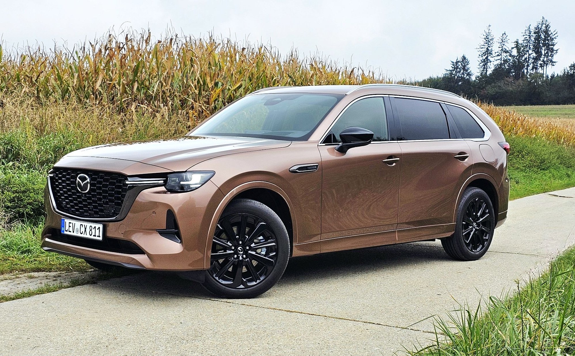 Mazda CX‑80: Flagowy SUV w natarciu. Co oferuje największa Mazda?