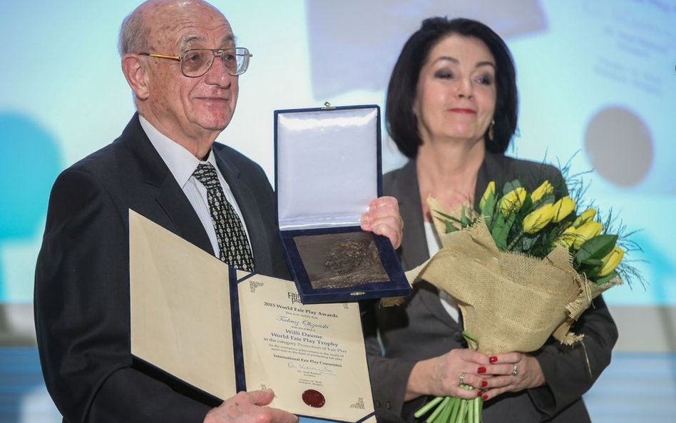 Przewodnicząca Klubu Fair Play PKOl Halina Zdebska-Biziewska, Tadeusz Olszański