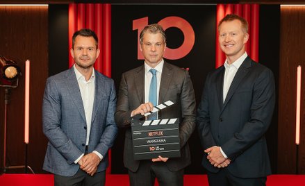 Na zdjęciu od lewej: Łukasz Romaniuk (Content Engineering Director w warszawskim biurze Netflixa), G