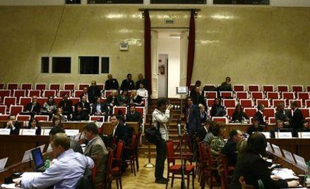 Kiedy radny może prowadzić działalność gospodarczą