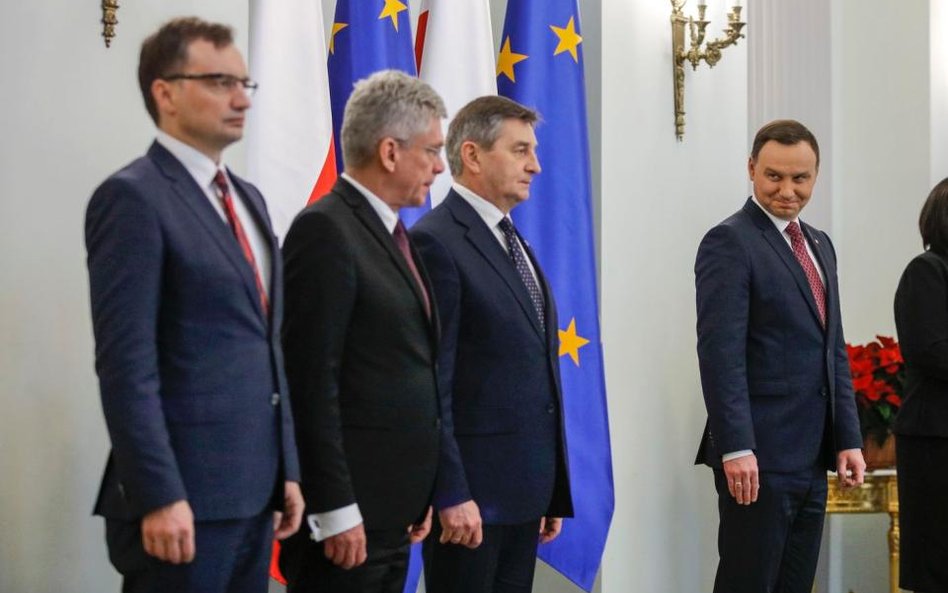 Ziobro stał się zakładnikiem prezydenta?