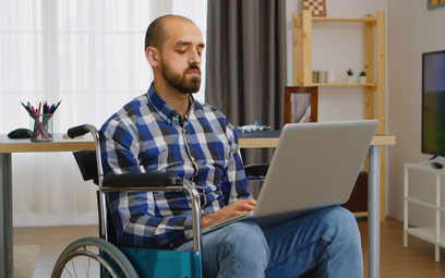 Ulga rehabilitacyjna: Fiskus nie da ulgi na laptopa