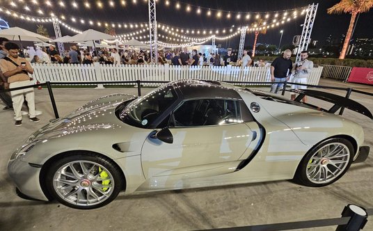Icon of Porsche Dubaj 2025
