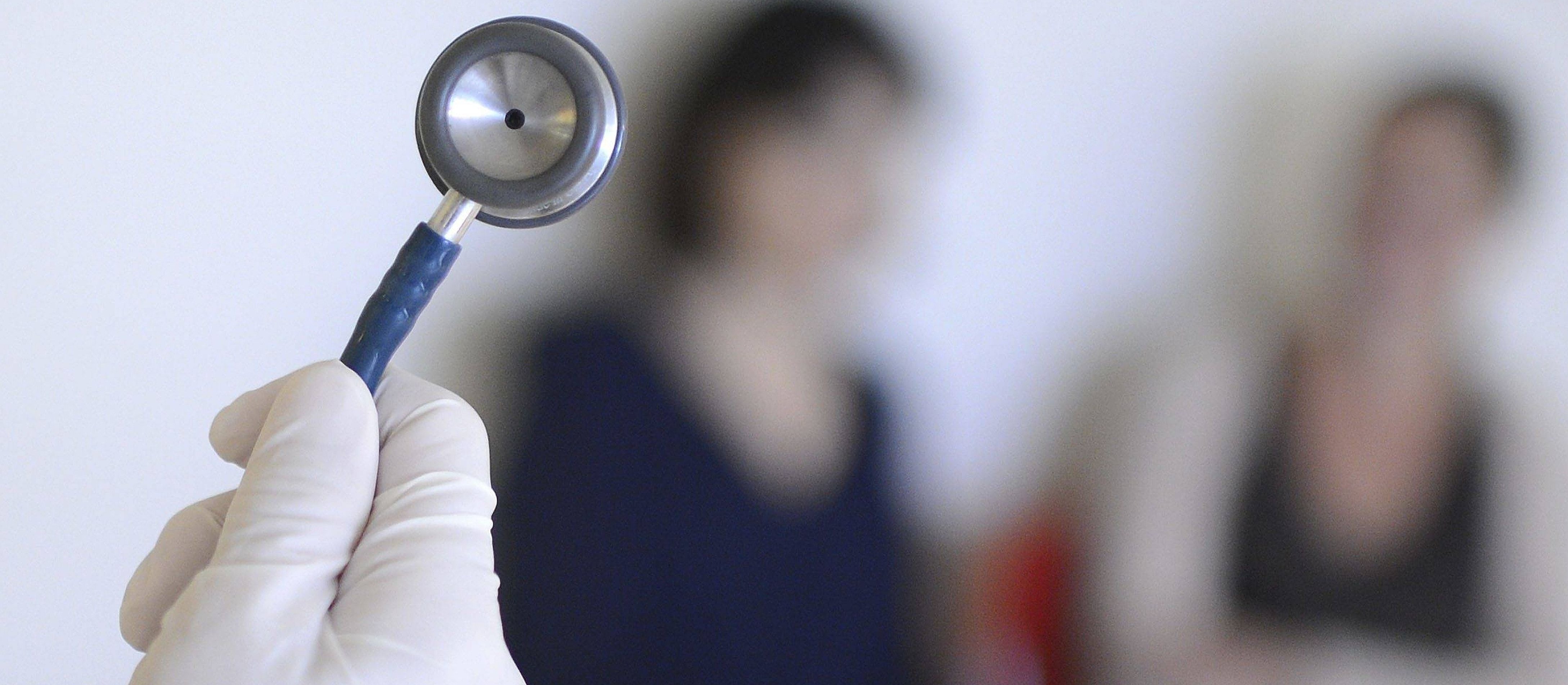 10 lat więzienia dla 73-letniego lekarza. Prawomocny wyrok za molestowanie