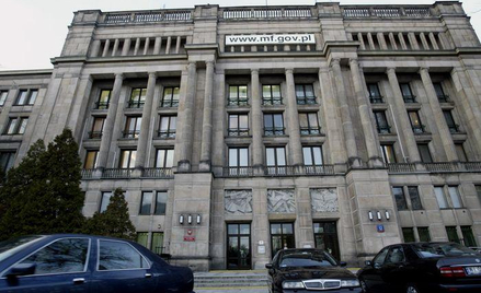 Ministerstwo finansów nie wydało w sprawie pieniędzy dla Organizacji Pożytku Publicznego jednolitych