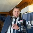 Joanna Ćwiek: Minister edukacji stara się zaczarować rzeczywistość