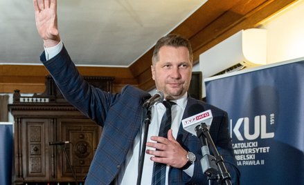 Joanna Ćwiek: Minister edukacji stara się zaczarować rzeczywistość