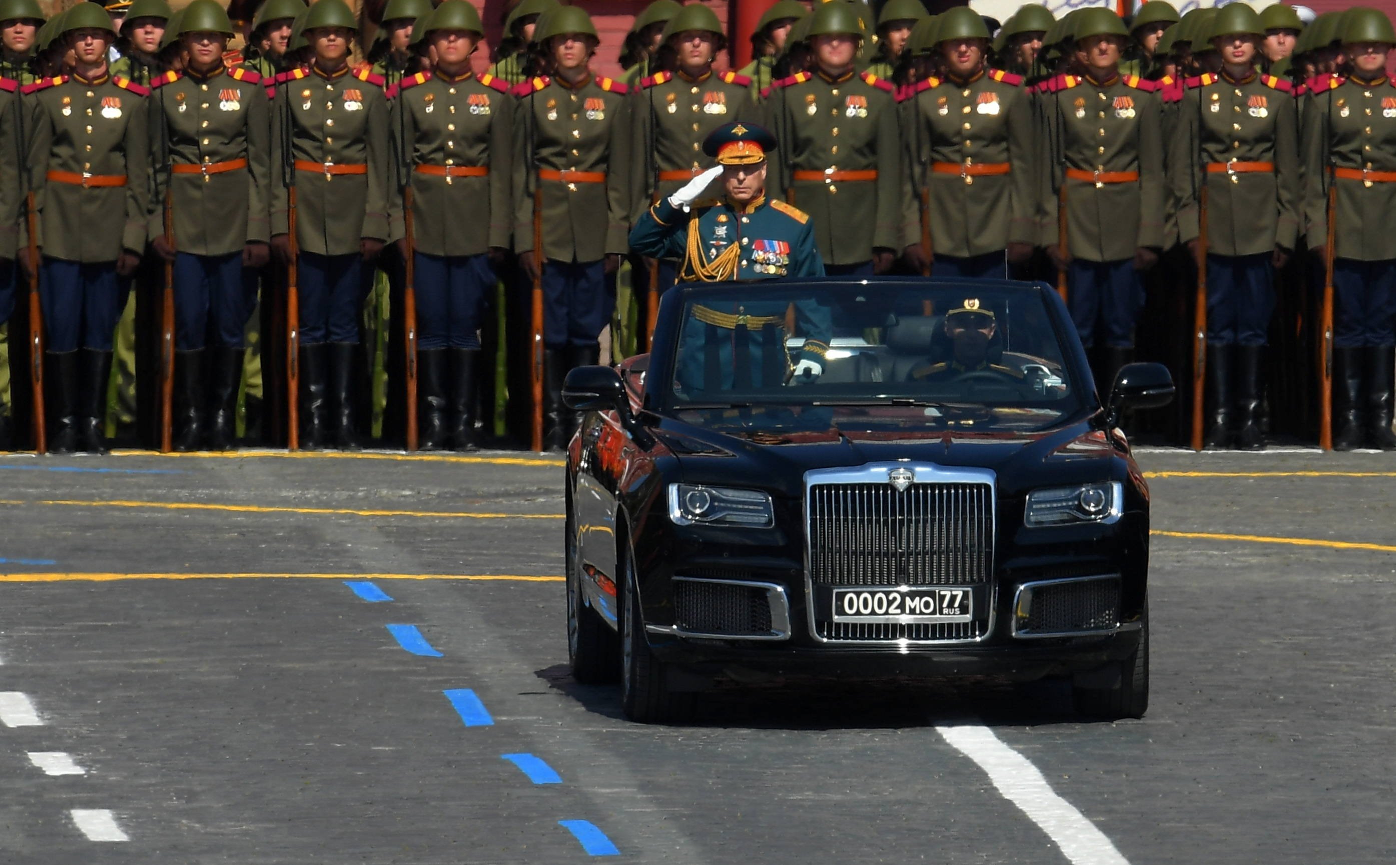 Vladimir Putin dismissed the commander of the Land Forces Oleg Salukov