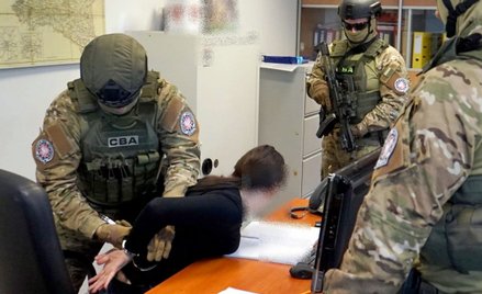 Katarzyna G. twierdzi, że nie może odsiedzieć wyroku, bo nie ma z kim zostawić dzieci. Ich ojciec je