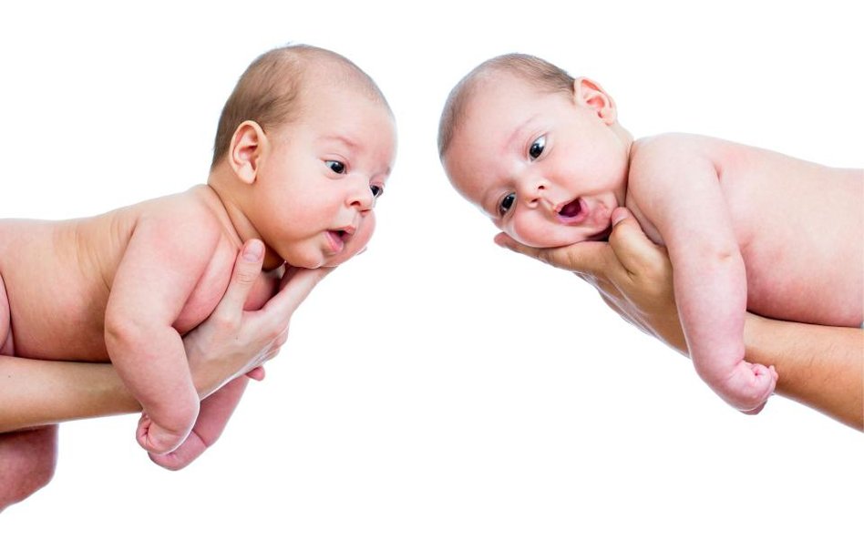 Niezgoda ojca na jedno z bliźniąt z in vitro - wyrok Sądu Najwyższego w Szwecji