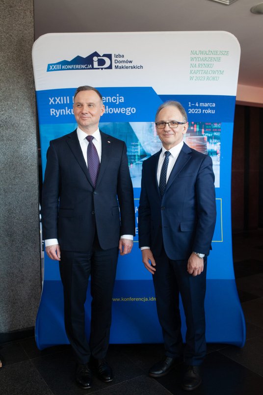 Dwie najważniejsze osoby imprezy, czyli Andrzej Duda oraz szef IDM Waldemar Markiewicz.