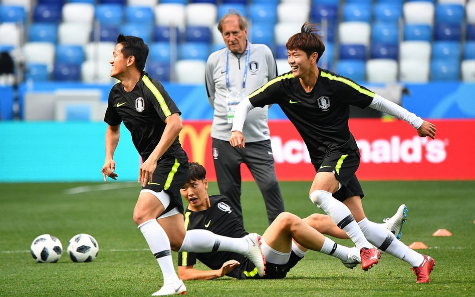 Koreańczycy wymieniali się koszulkami, by zmylić Szwedów