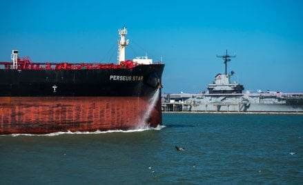 Wojna w Zatoce śrubuje ceny ropy naftowej