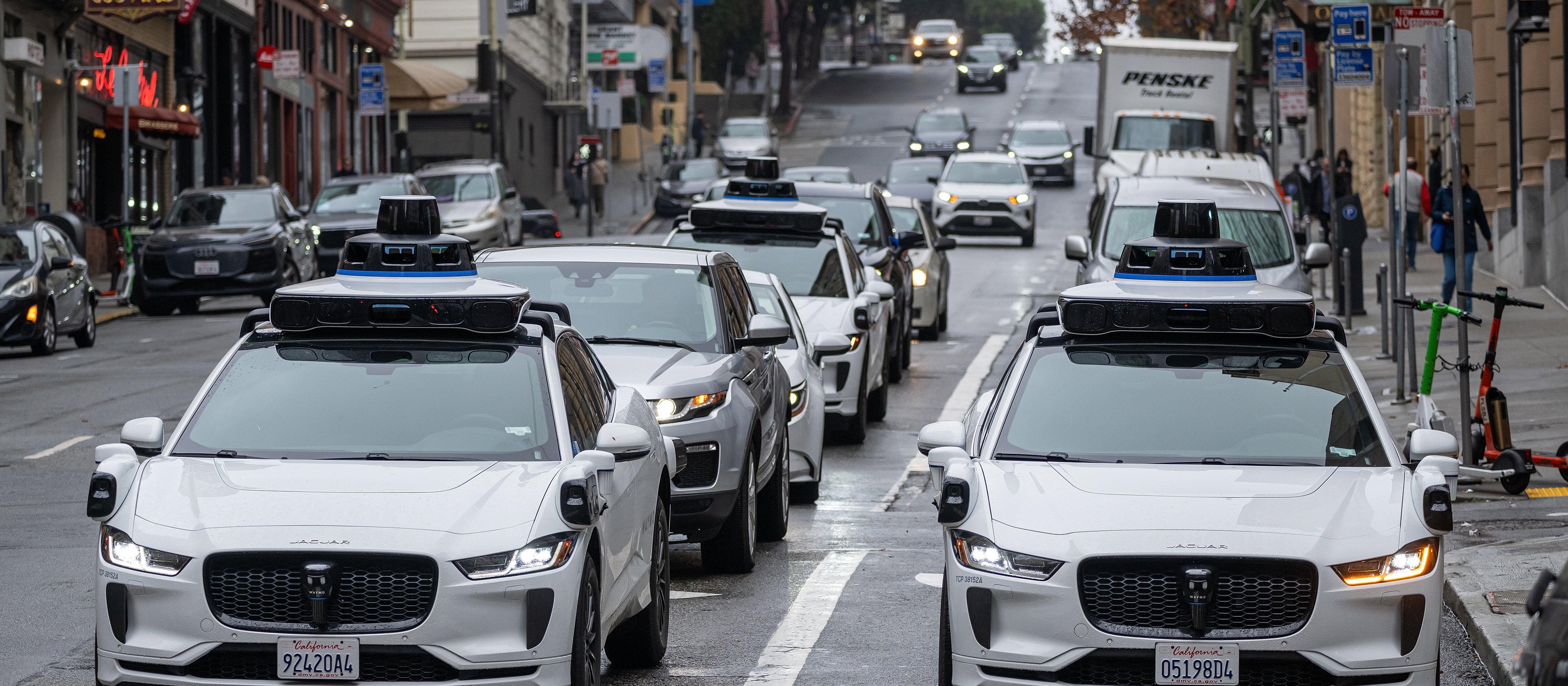 Koniec z dominacją GPS? To ma być centymetrowa precyzja bez satelitów