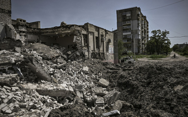 Zniszczony w wyniku ostrzału Lisiczańsk