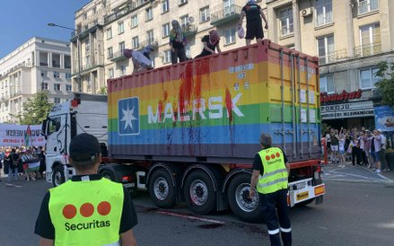 Służby porządkowe przyglądały się akcji aktywistów