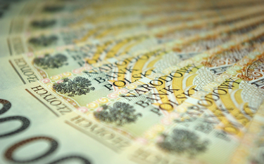 MF sprzedało na przetargu obligacje za 5,27 mld zł, popyt sięgnął 7,34 mld zł
