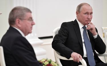Thomas Bach, szef MKOl, na spotkaniu z Władimirem Putinem w lipcu 2018 roku