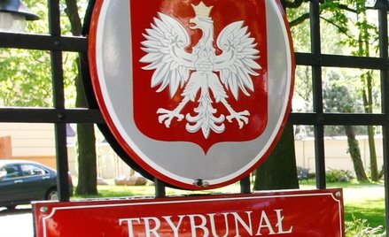 Zwolnień w administracji na razie nie będzie