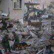 Ratownicy przeszukują gruzy domu w prowincji Hatay
