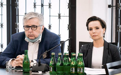 Tomasz Kowalczewski i Agnieszka Kamińska. W sesji komisji nie wziął udziału ani jeden senator PiS