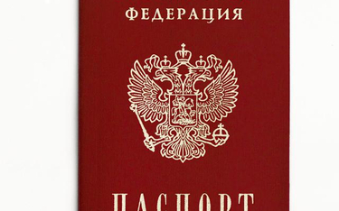 Paszport z dwugłowym orłem będzie dostępniejszy
