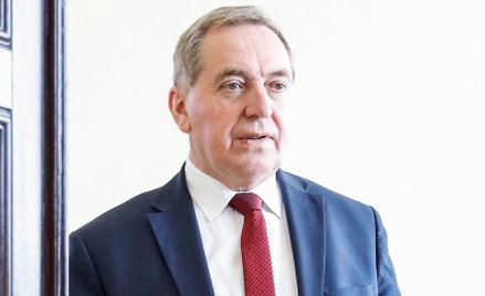 Minister ochrony środowiska Henryk Kowlaczyk