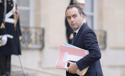 Premier Francji Sebastien Lecornu ma trudne zadanie okiełznania deficytu finansów publicznych w sytu
