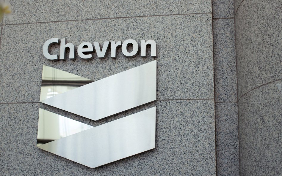 Chevron dzieli skórę na Łukoilu. Warta jest 22 mld dolarów