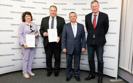 Ewa Słabęcka (US w Jeleniej Górze), Radosław Słoniewski (I US w Radomiu), Marian Banaś, Bogusław Chr